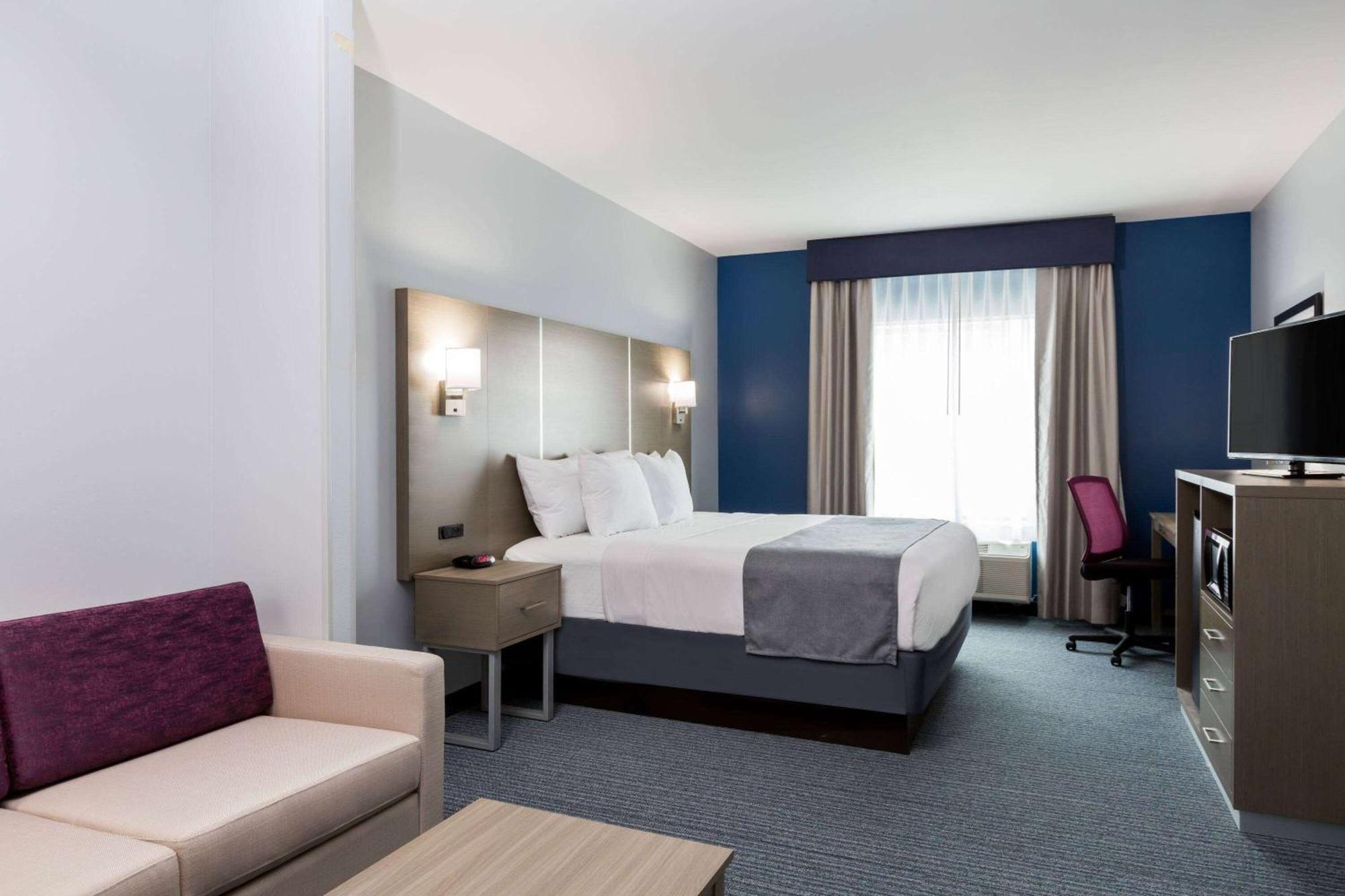 Days Inn & Suites By Wyndham Houston Nw Cypress Extérieur photo