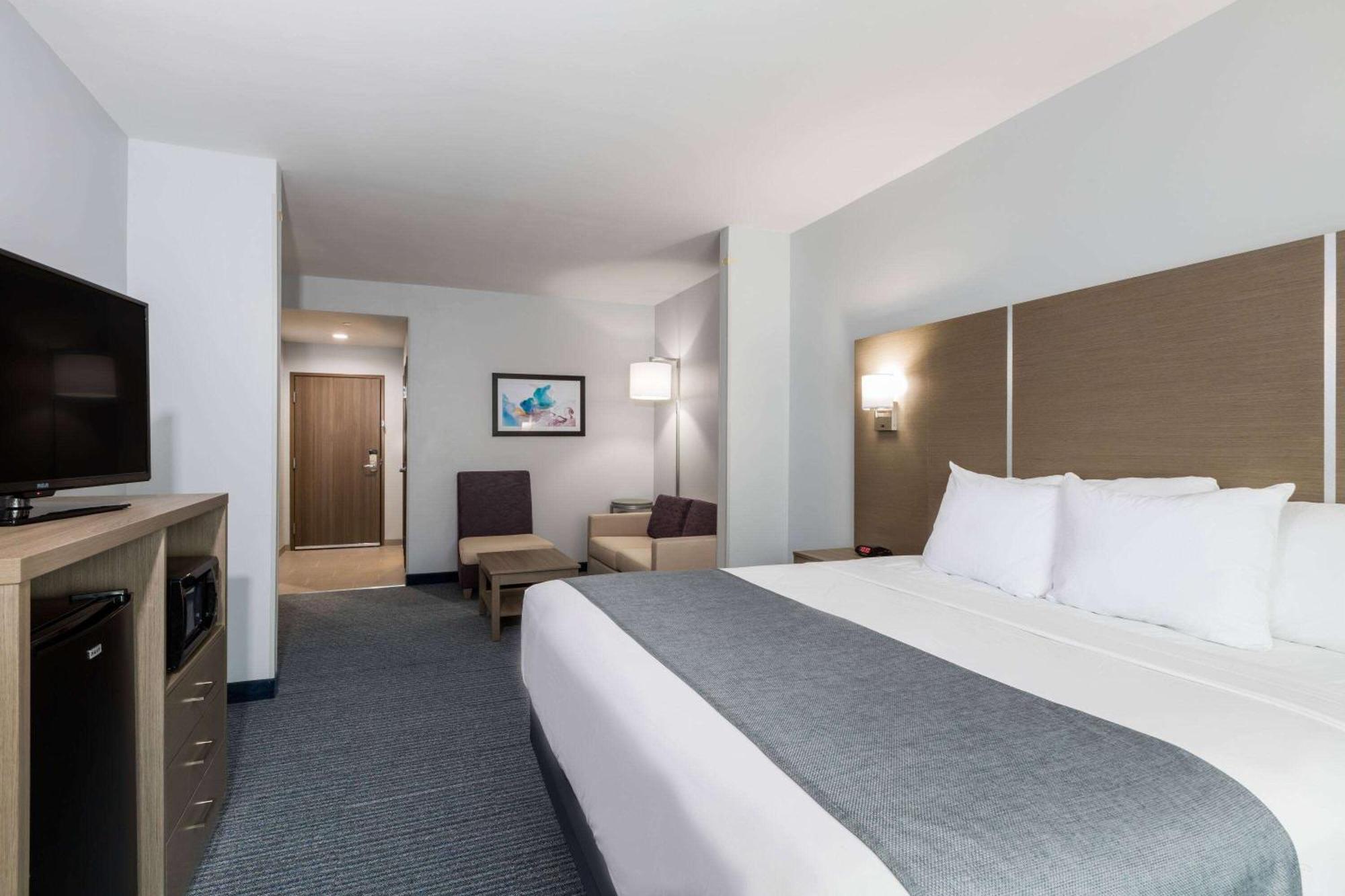 Days Inn & Suites By Wyndham Houston Nw Cypress Extérieur photo