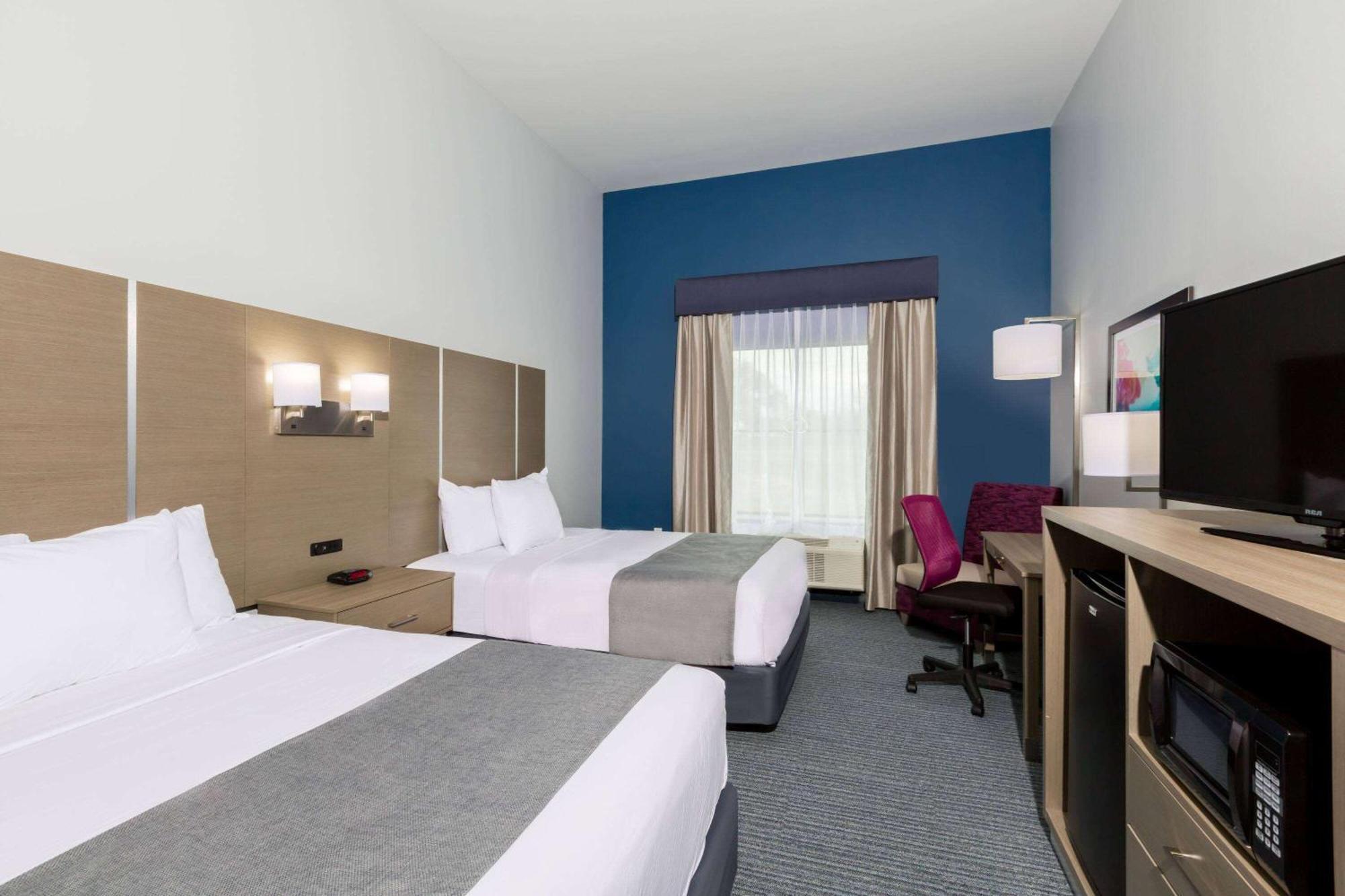 Days Inn & Suites By Wyndham Houston Nw Cypress Extérieur photo